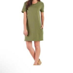 Mud Pie women’s Olive Green Casual Dress with front pockets.